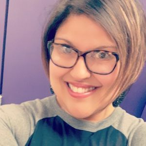 Meet your Posher, Aurora